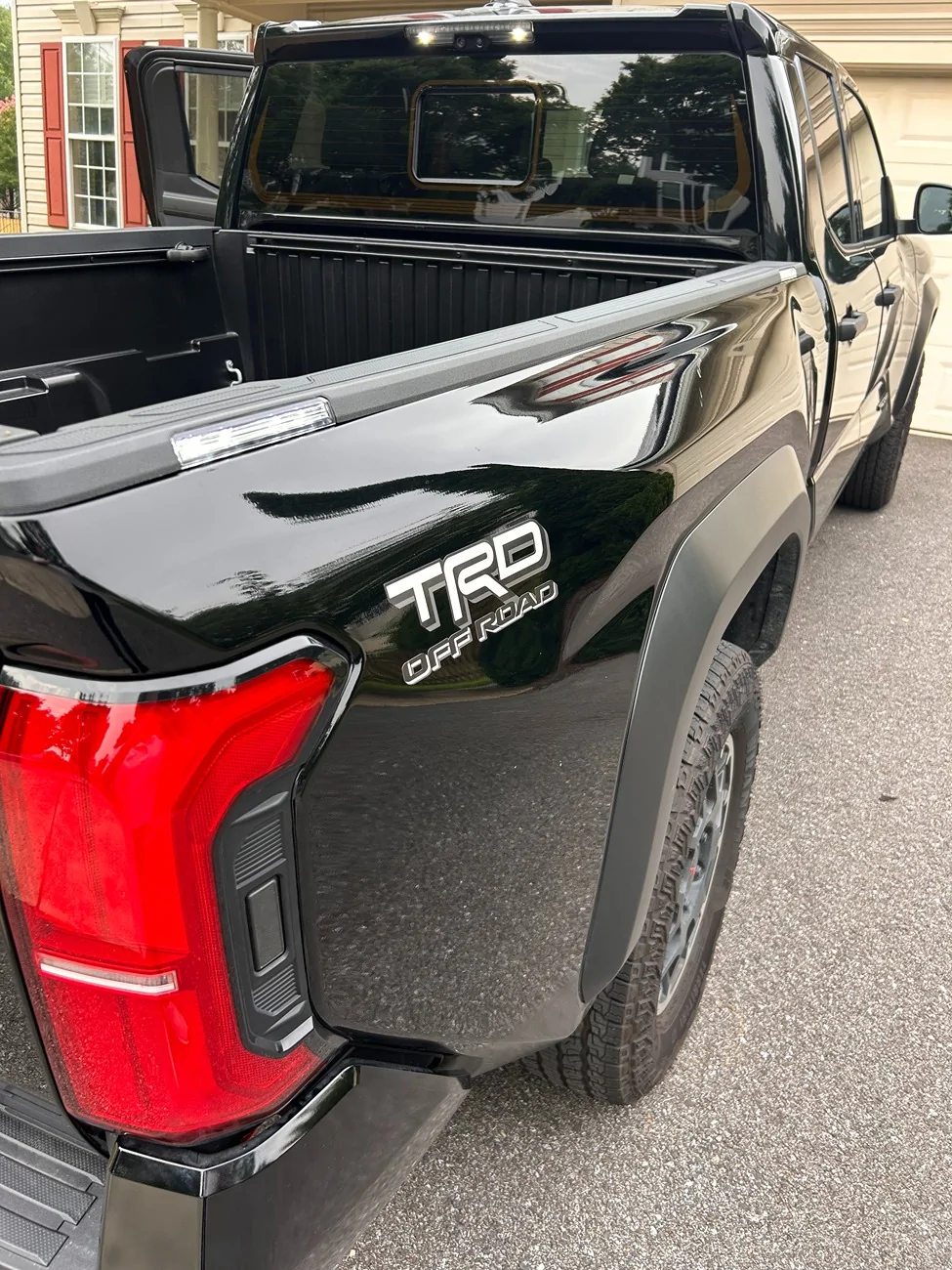 2024 Tacoma OEM Bed Scene Lighting Install (Bed Rail lights) (6ft Bed) BedSceneDay