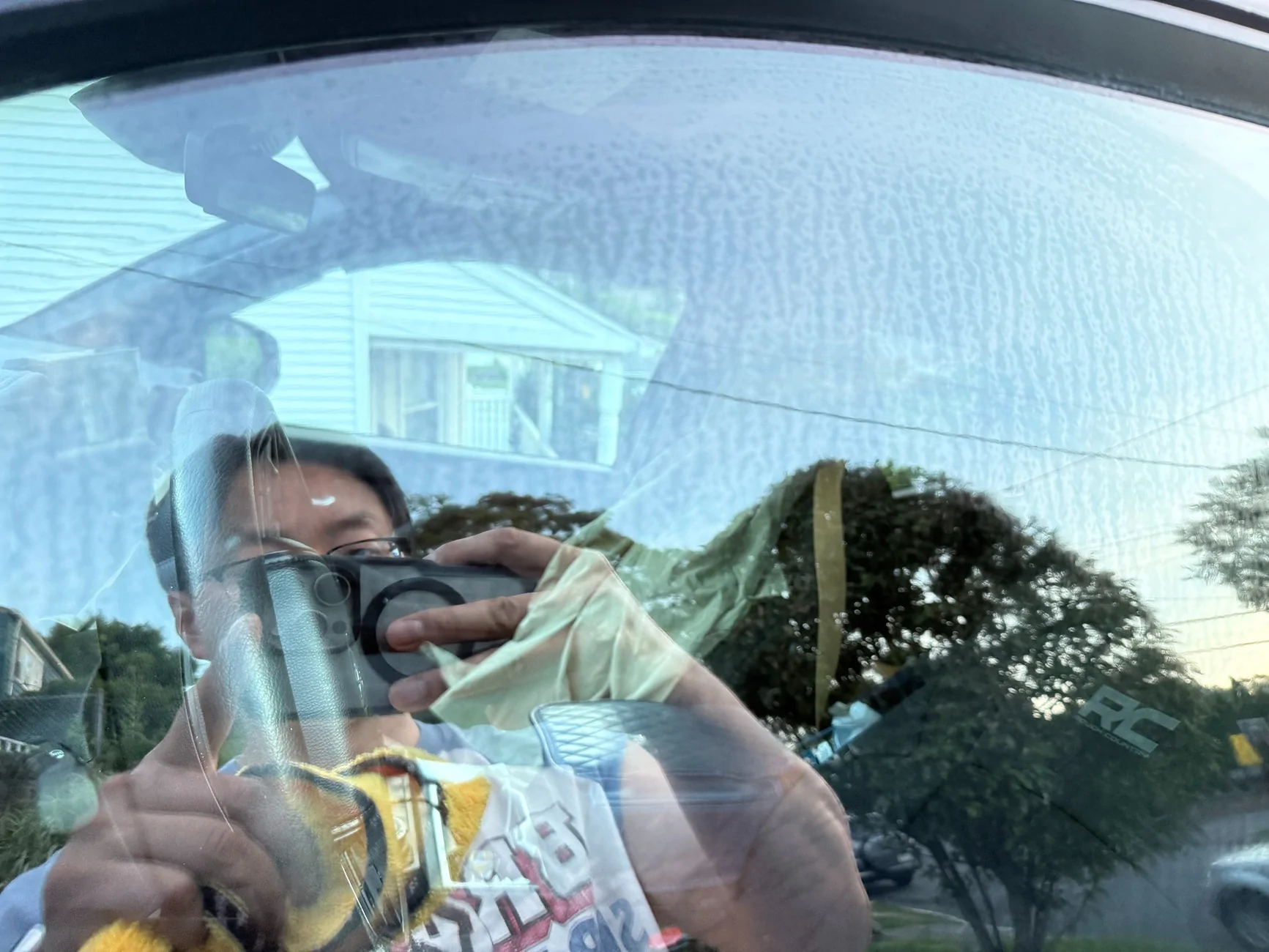 2024 Tacoma What is this striation pattern/zebra streak on my glass? Tacoma glass zebra 1