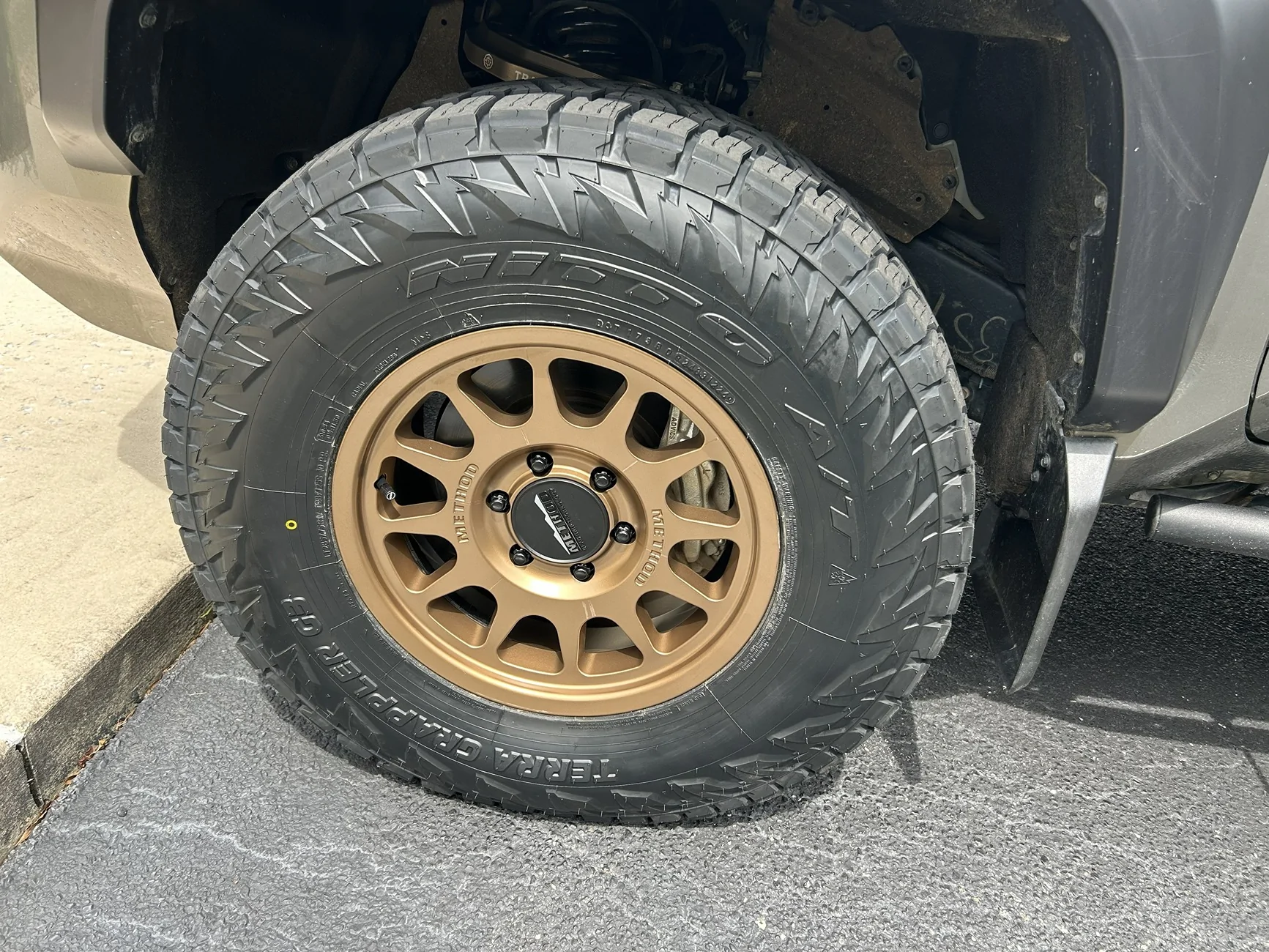 2024 Tacoma 4th Gen 2024+ Tacoma Aftermarket Wheels & Tires Pictures / Specs Compilation - Add Yours IMG_0609
