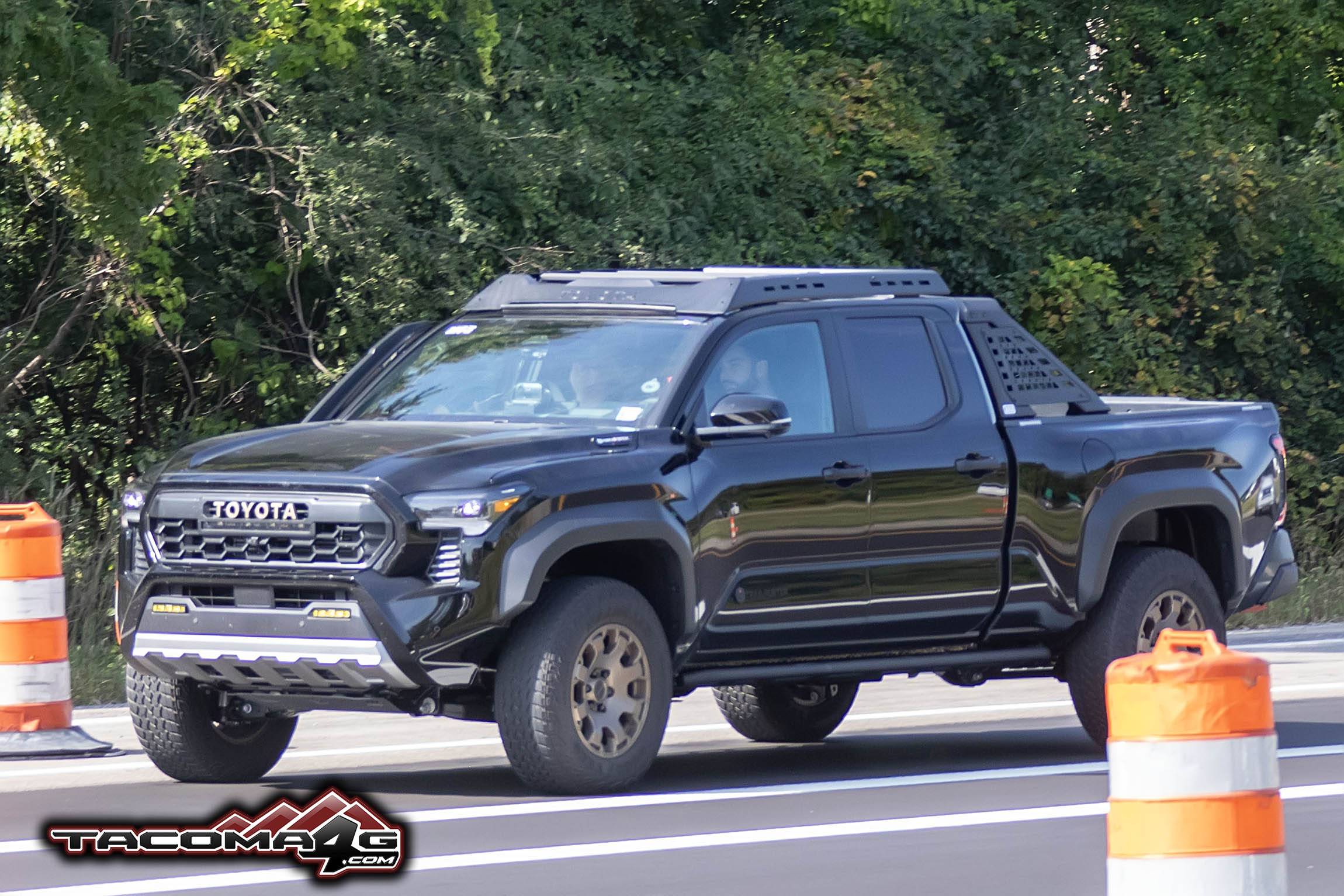 2024 Tacoma 2024 Tacoma TRAILHUNTER - Specs, Price (TBA) Features, Photos & Videos Black 2024 Tacoma Trailhunter Photos 8