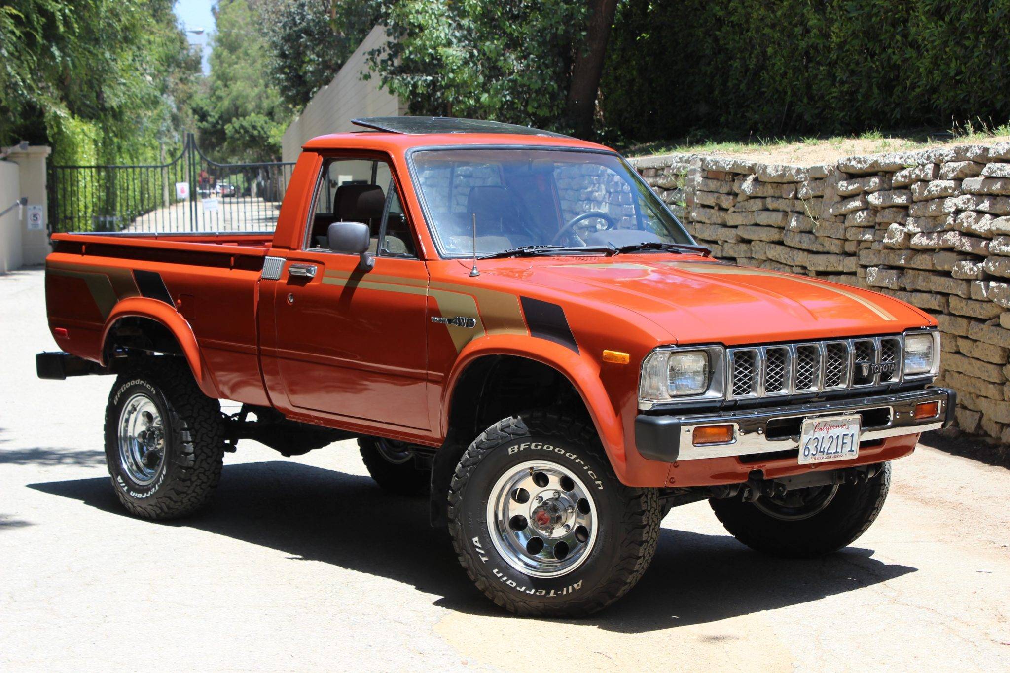 2024 Tacoma TERRA 2024 Tacoma Thread (4th Gen) 1983_toyota_4x4_pickup_1590439027ab2ff3IMG_9510-scaled