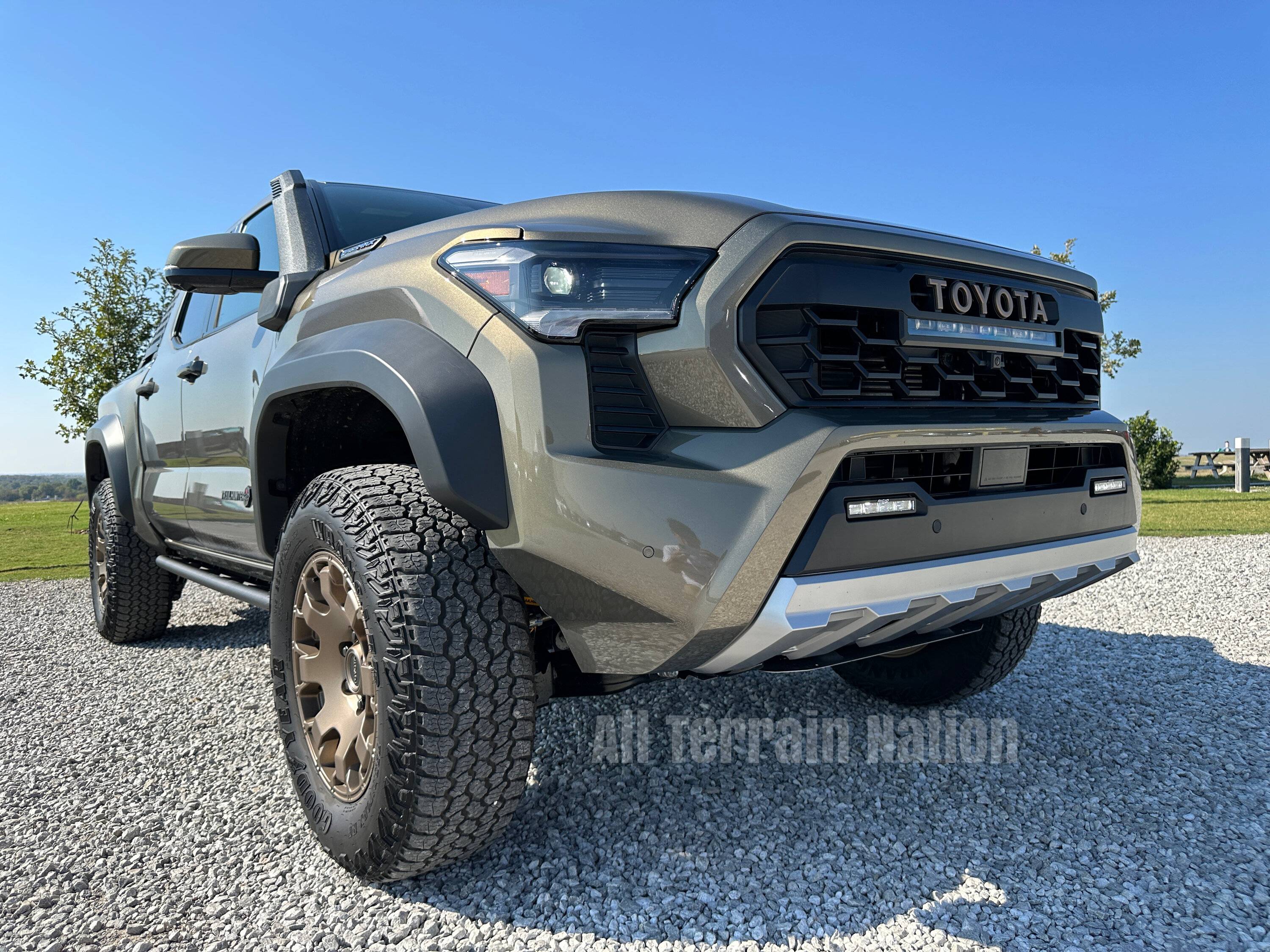 2024 Tacoma 2024 Tacoma TRAILHUNTER - Specs, Price (TBA) Features, Photos & Videos phonto