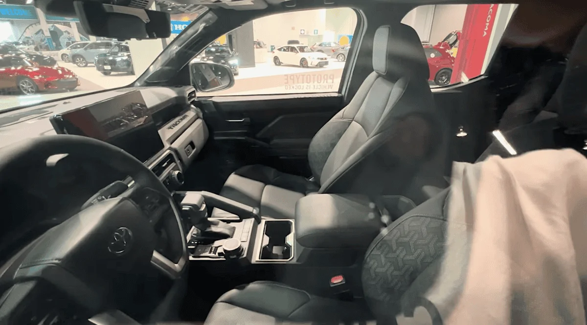 2024 Tacoma WIND CHILL PEARL 2024 Toyota Tacoma Thread wind-chill-pearl-white-2024-tacoma-10