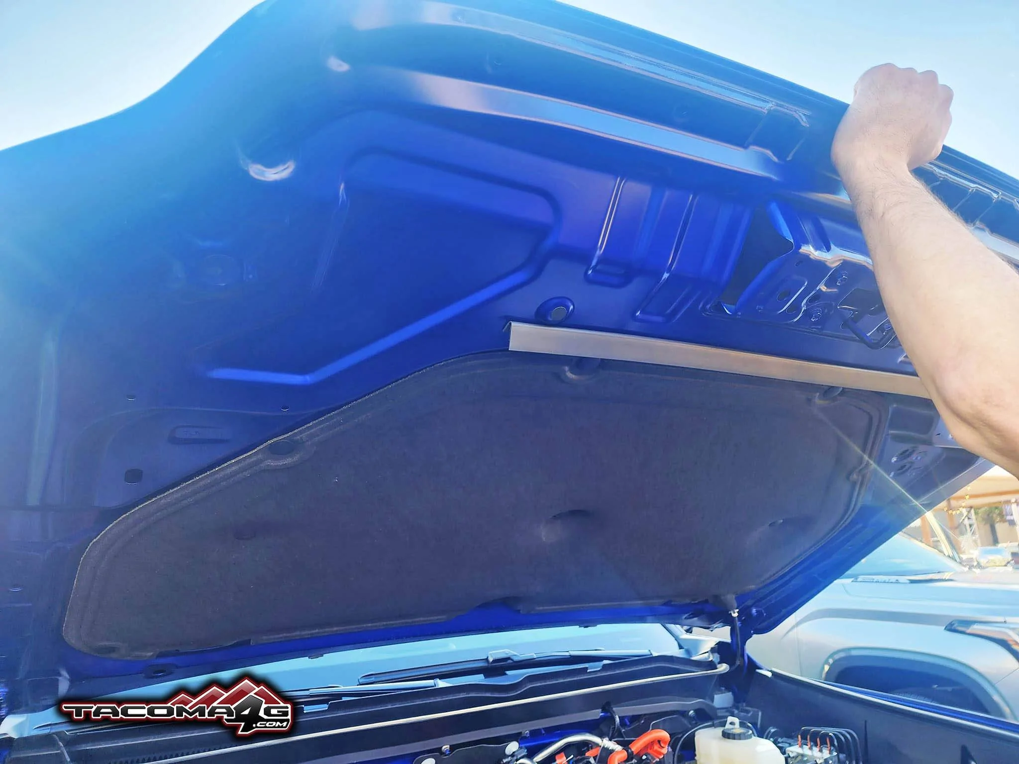 2024 Tacoma Blue Crush Metallic 2024 Tacoma TRD Sport i-Force MAX Hybrid -- exterior & interior first look! 5Blue Crush Metallic 2024 Tacoma Toyota Color Paint Engine Bed 