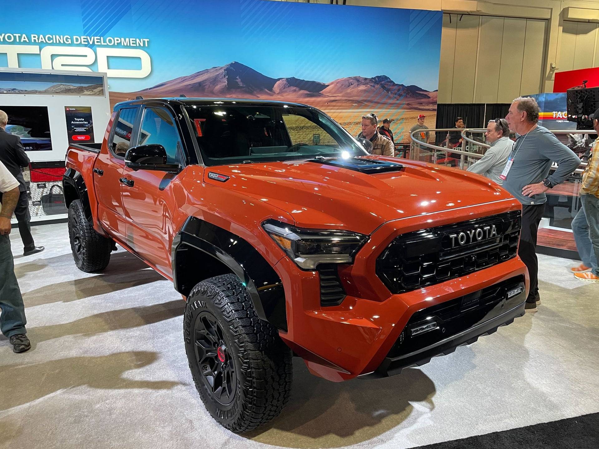 2024 Tacoma Terra TRD Pro @ SEMA 2023 Terra color TRD Pro 2024 Tacoma 4