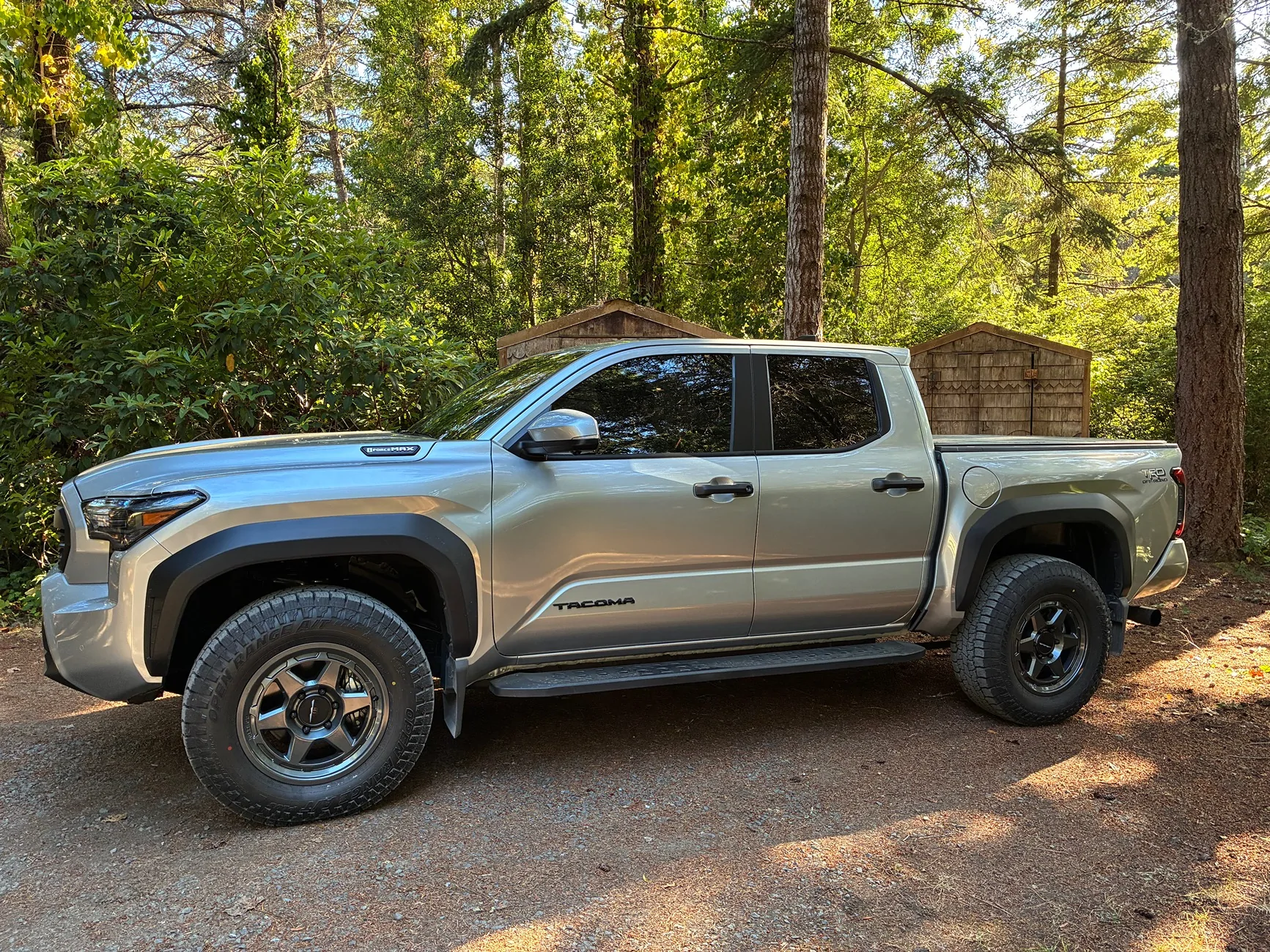 2024 Tacoma CELESTIAL SILVER METALLIC 2024 Tacoma Thread (4th Gen) IMG_9061