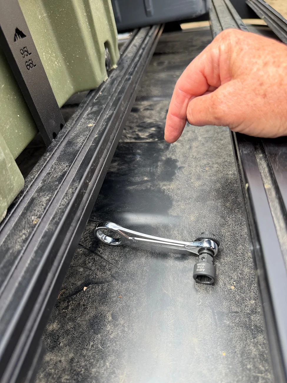 2024 Tacoma What did you do TO / WITH your 4th gen Tacoma today?! 👨‍🏭 🧰 📸 IMG_0534