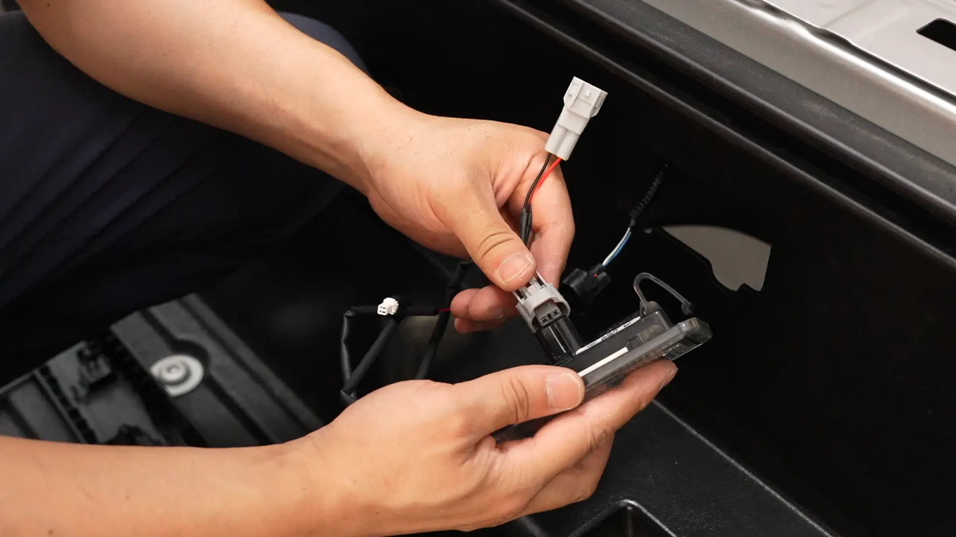 2024 Tacoma How to Add Bed Scene Lights to a Base-Model Tacoma SR5 installation (1)