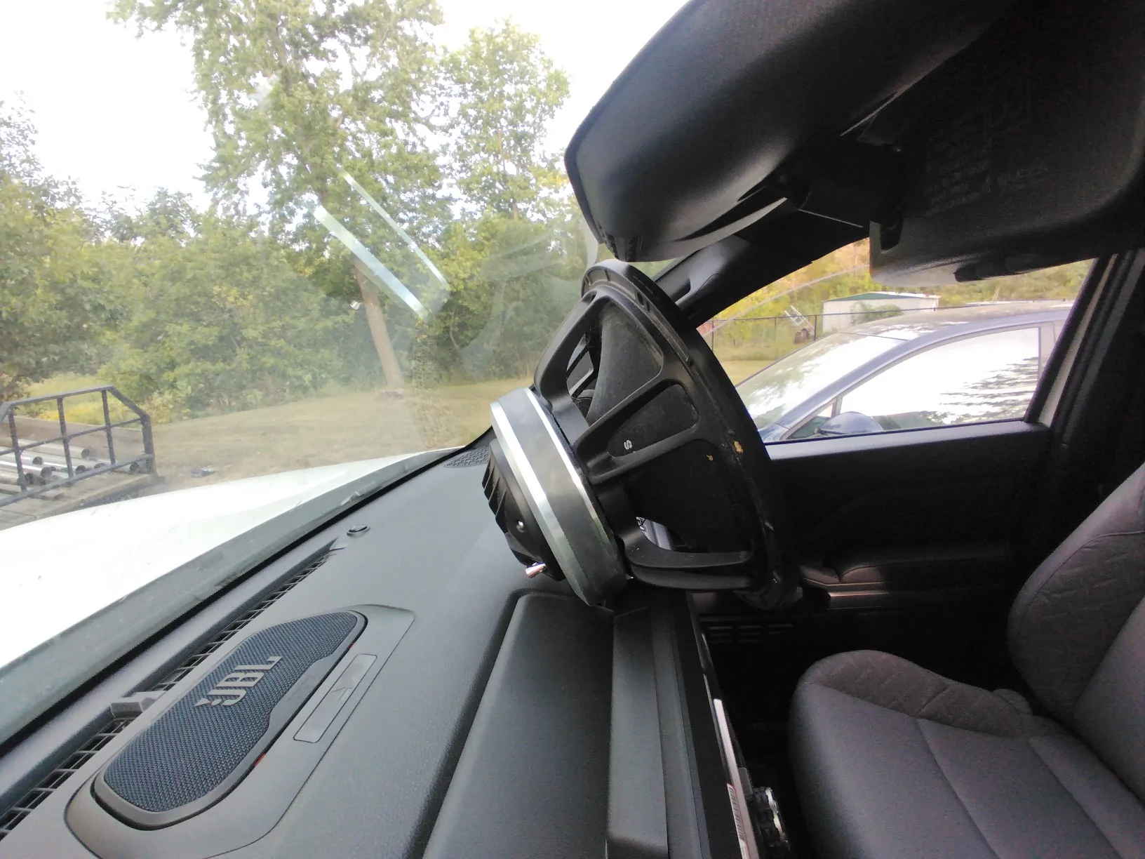 2024 Tacoma Fixing JBL Audio System (center dash speaker balance) IMG_20260828_172332669
