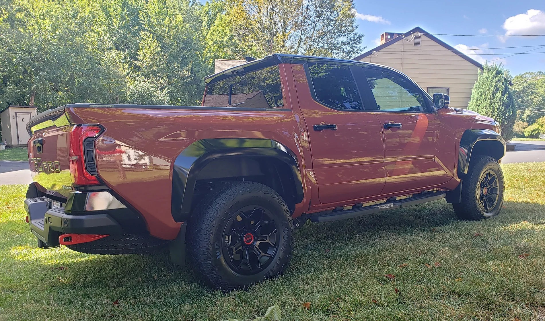 2024 Tacoma Why is Ice Cap color looks the best only in the TRD PRO trim ? Pro3