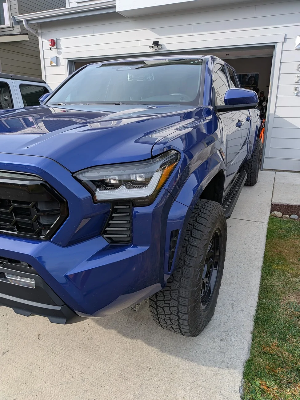 2024 Tacoma Go Rhino RB20 Slim Running boards PXL_20260911_162116329