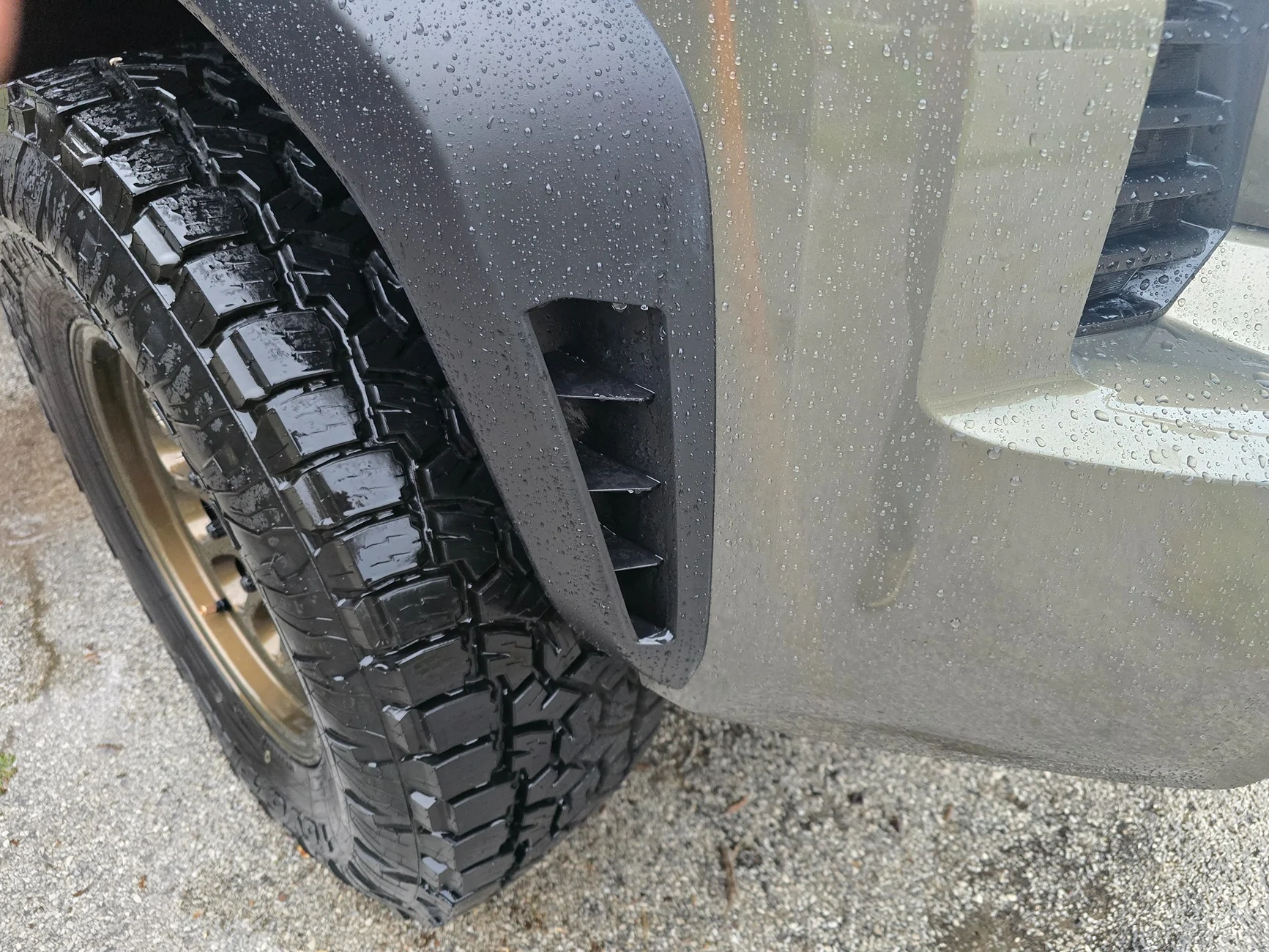 2024 Tacoma Mabett Fender Flare Light Inserts installed 1000003546