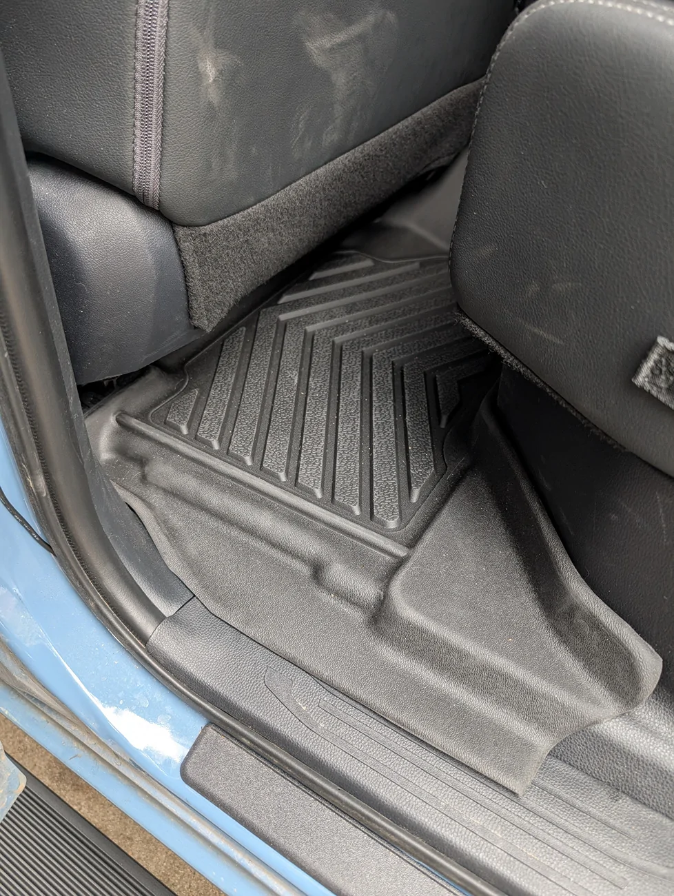 2024 Tacoma Michelin TPE Floor mat review rear01