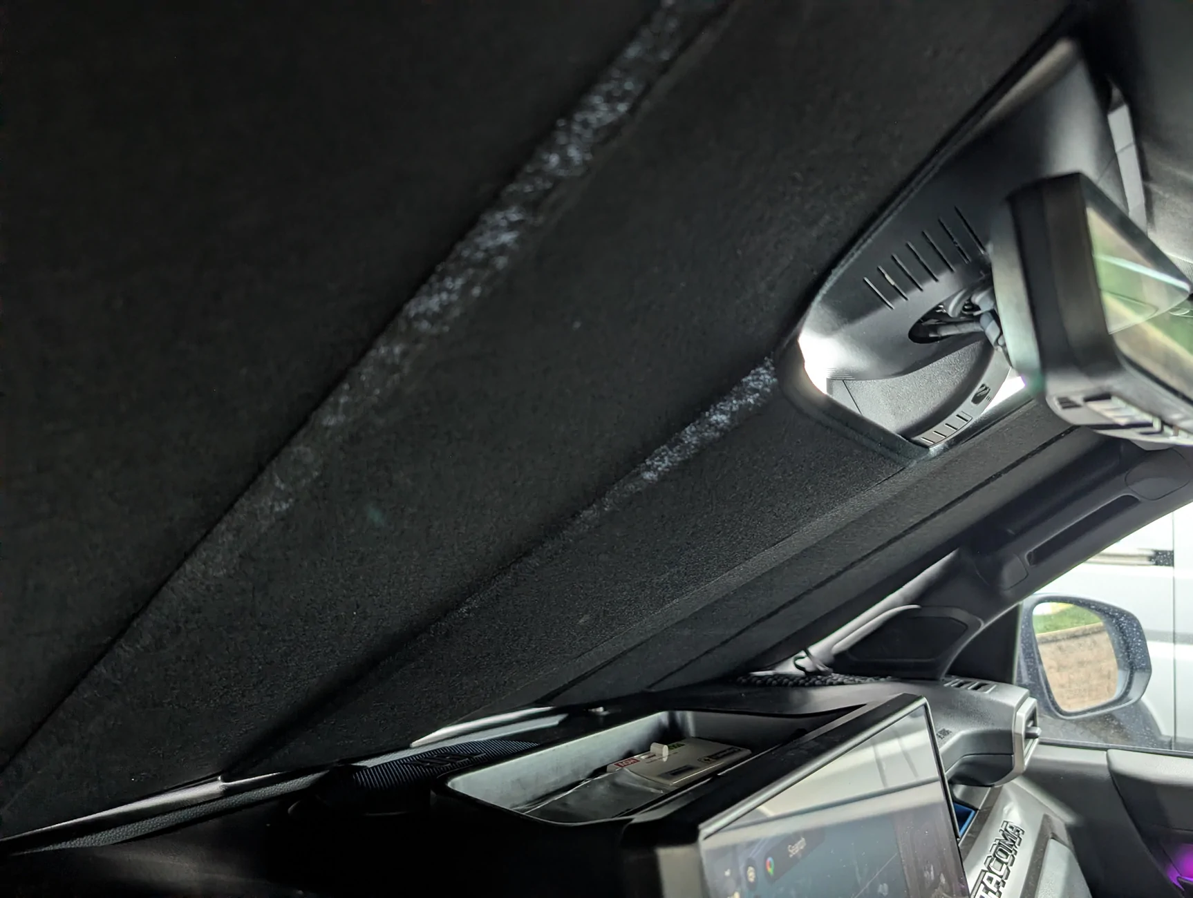 2024 Tacoma Mabett windshield sunshade review PXL_20260911_134840405