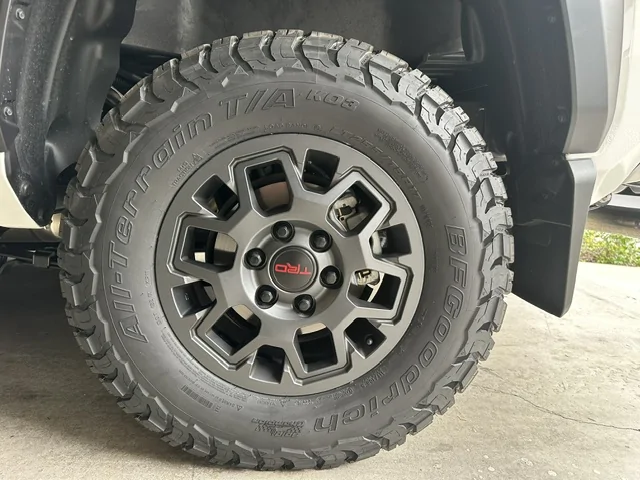 2024 Tacoma 255 75r17 tires IMG_3840
