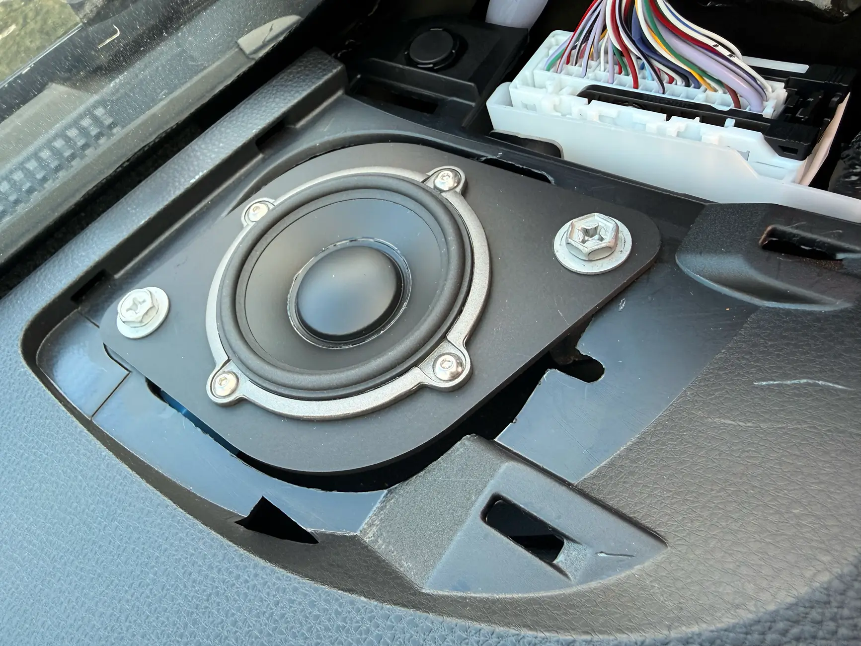 2024 Tacoma 2025 Tacoma TRD Pro - Bypassed the JBL sound system (amp, speakers, sub) IMG_7490AXmwoq
