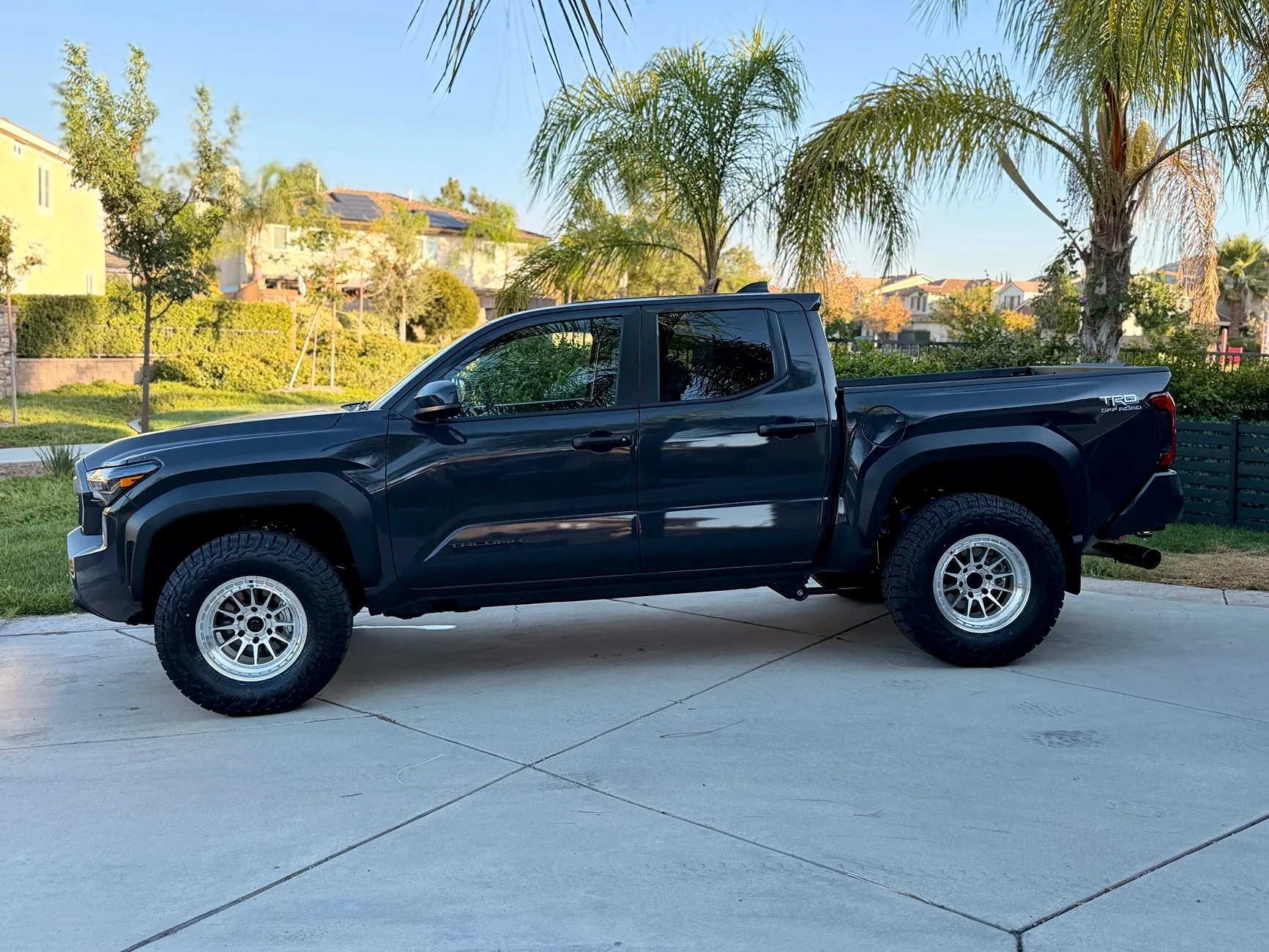 2024 Tacoma Best wheel color for Underground 4th Gen Tacoma IMG_7656