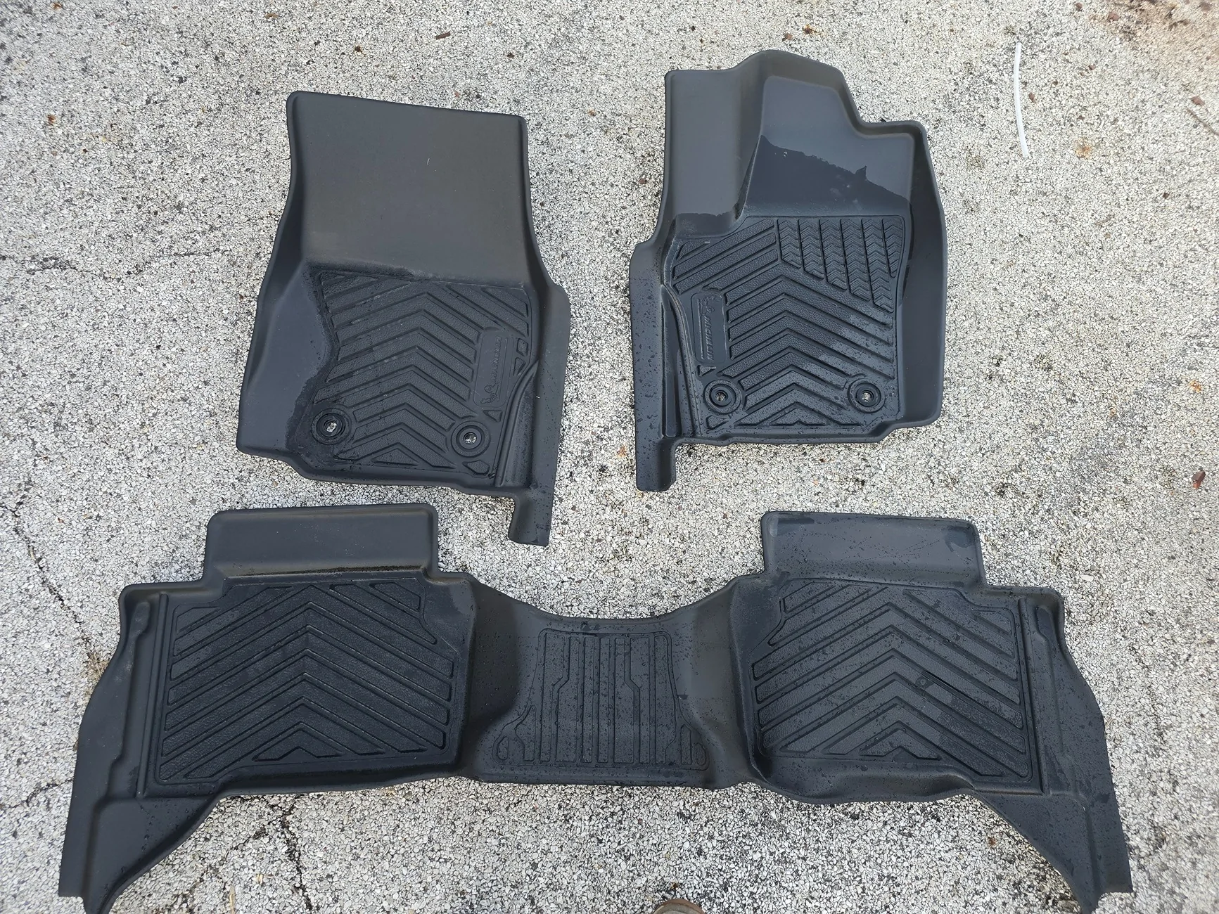 2024 Tacoma OEM vs Aftermarket Floor Liners (Featuring Michelin) 1000003747