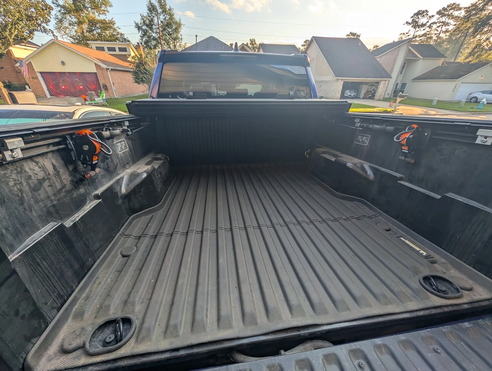 2024 Tacoma Retractable Ratchet Straps installed review PXL_20261015_133153877