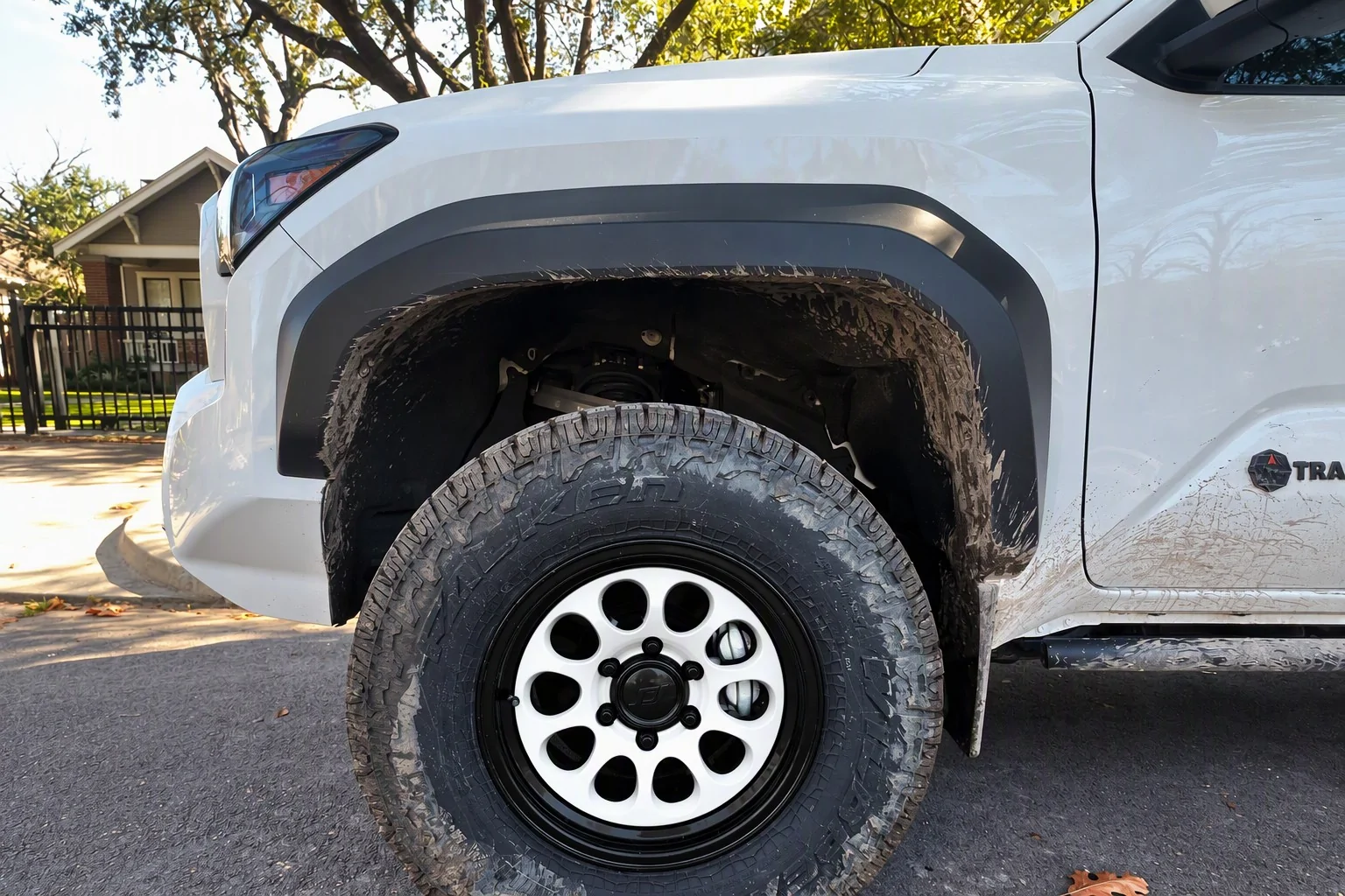 2024 Tacoma Thoughts on this color combo for wheels? Taco 4