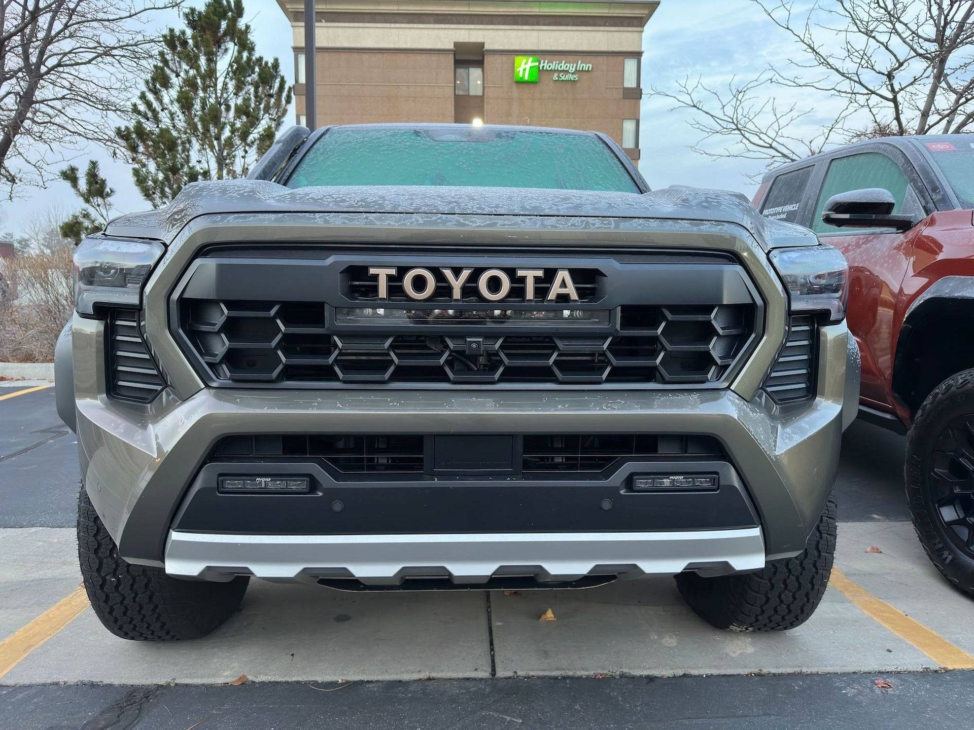 2024 Tacoma BRONZE OXIDE 2024 Tacoma Thread (4th Gen) 2024 Tacoma TRD Pro Terra and Trailhunter Bronze oxide side by side 8