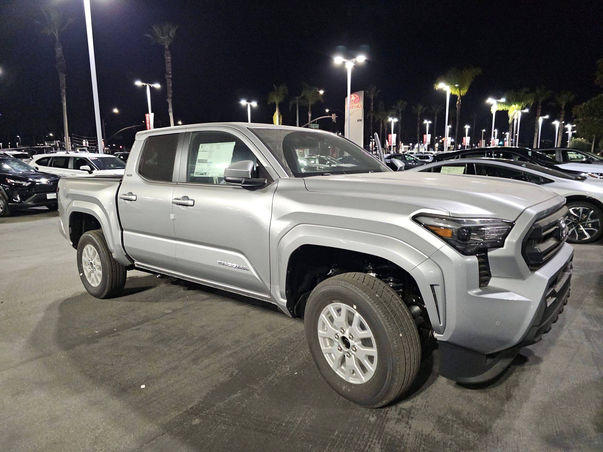 2024 Tacoma CELESTIAL SILVER METALLIC 2024 Tacoma Thread (4th Gen) Celestial Silver 2024 Tacoma SR5 4X4 at Toyota Chula Vista, CA 1