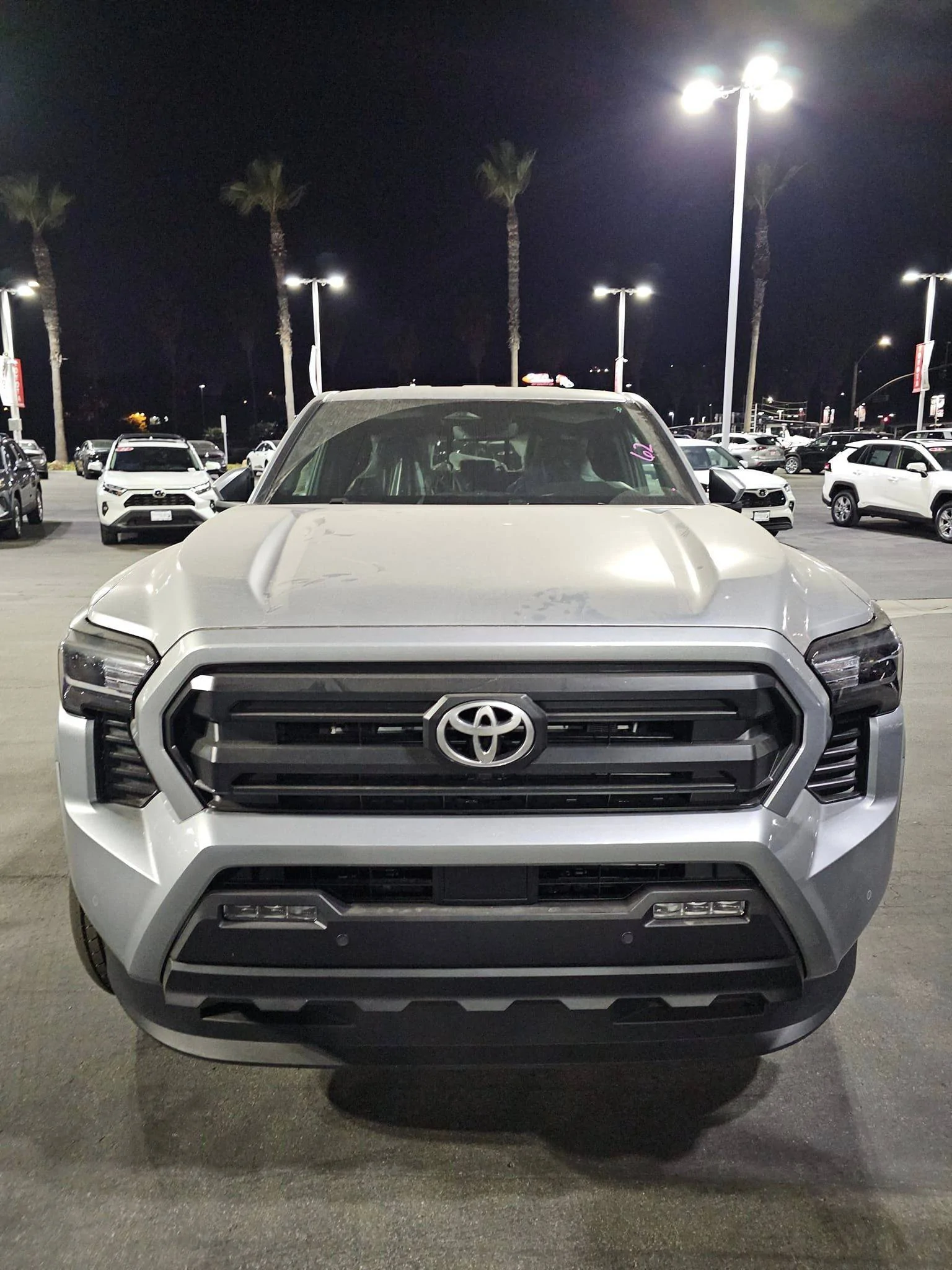2024 Tacoma CELESTIAL SILVER METALLIC 2024 Tacoma Thread (4th Gen) Celestial Silver 2024 Tacoma SR5 4X4 at Toyota Chula Vista, CA 3