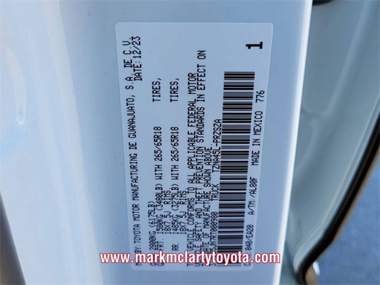 2024 Tacoma ICE CAP 2024 Tacoma Thread (4th Gen) Ice Cap 2024 Tacoma TRD Sport interior + exterior 6