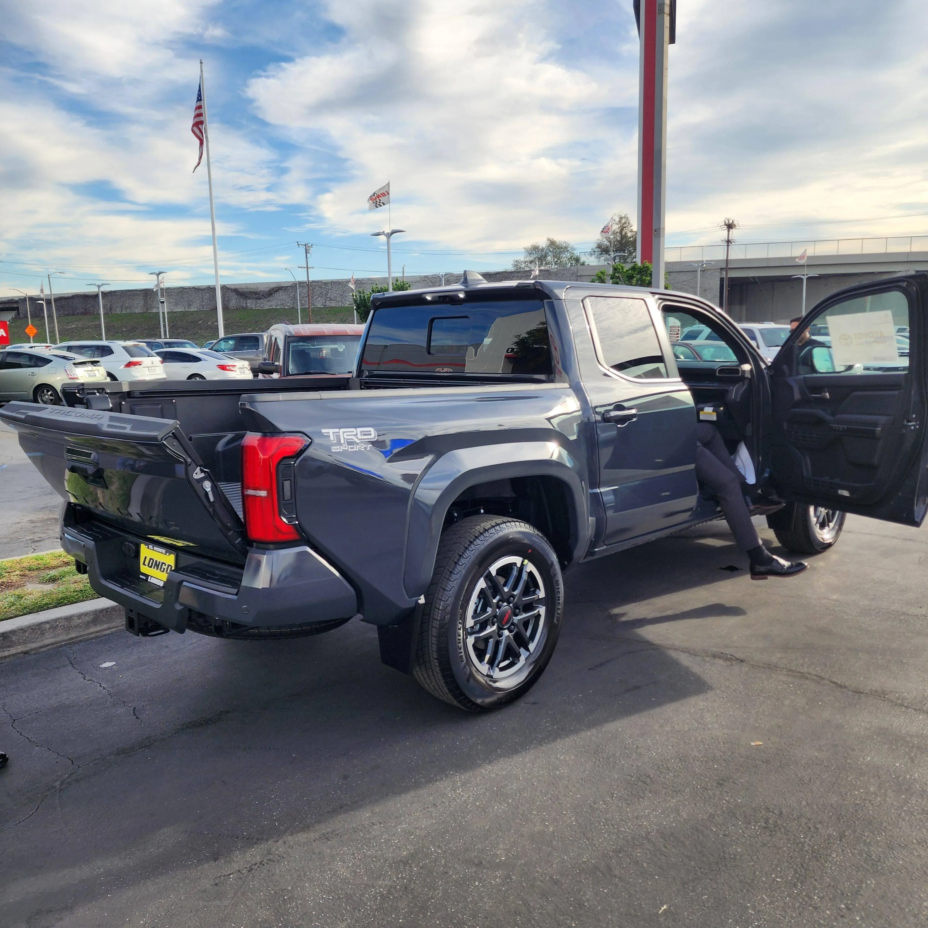 2024 Tacoma UNDERGROUND 2024 Tacoma Thread (4th Gen) underground-2024-tacoma-trd-sport-3-jpg