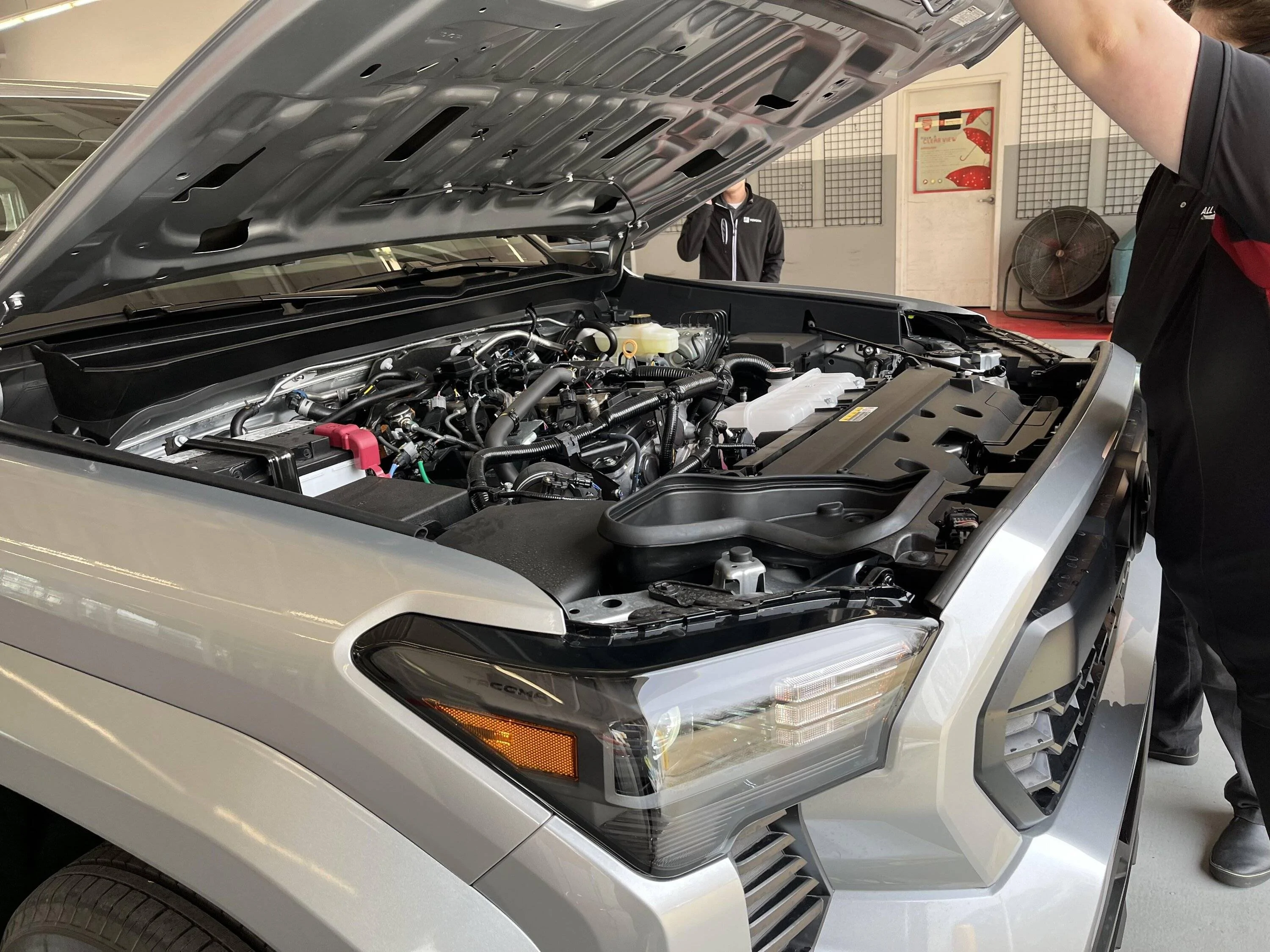 2024 Tacoma CELESTIAL SILVER METALLIC 2024 Tacoma Thread (4th Gen) Celestial Silver Metallic 2024 Tacoma TRD Sport 2