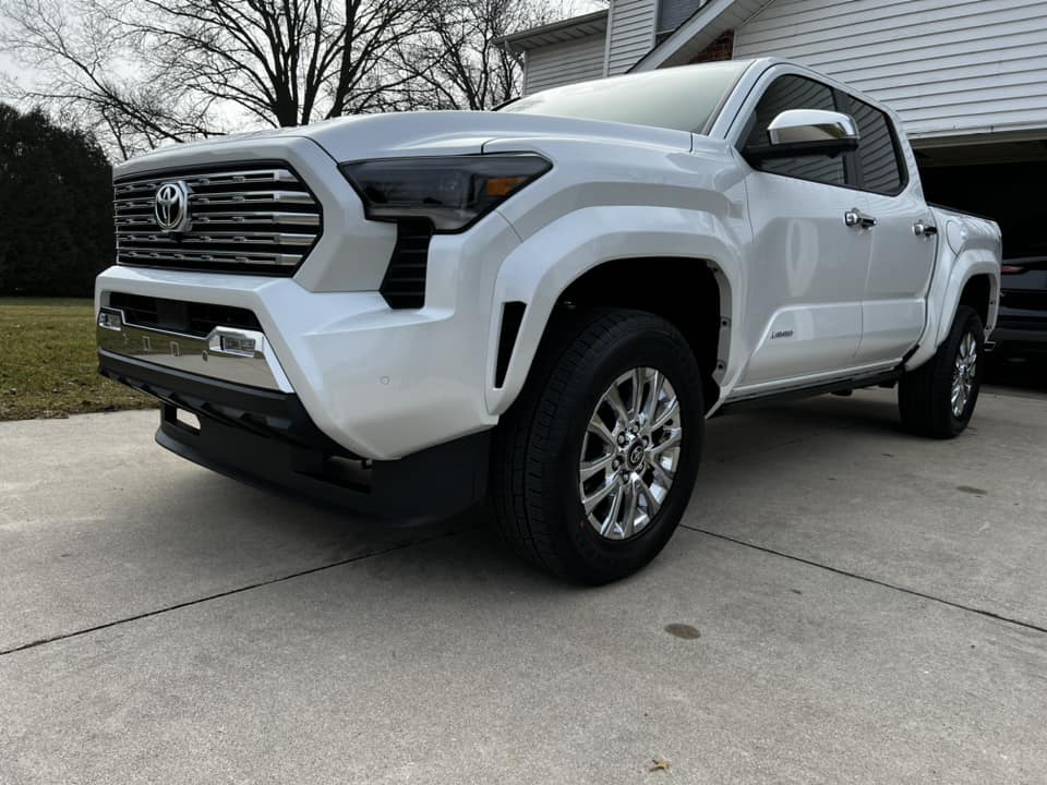 2024 Tacoma WIND CHILL PEARL 2024 Toyota Tacoma Thread Wind Chill Pearl 2024 Tacoma Limited interior exterior 5
