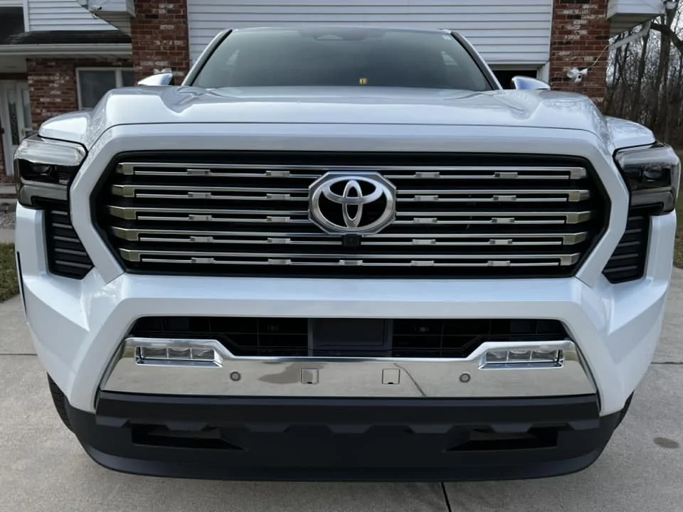 2024 Tacoma WIND CHILL PEARL 2024 Toyota Tacoma Thread Wind Chill Pearl 2024 Tacoma Limited interior exterior 7