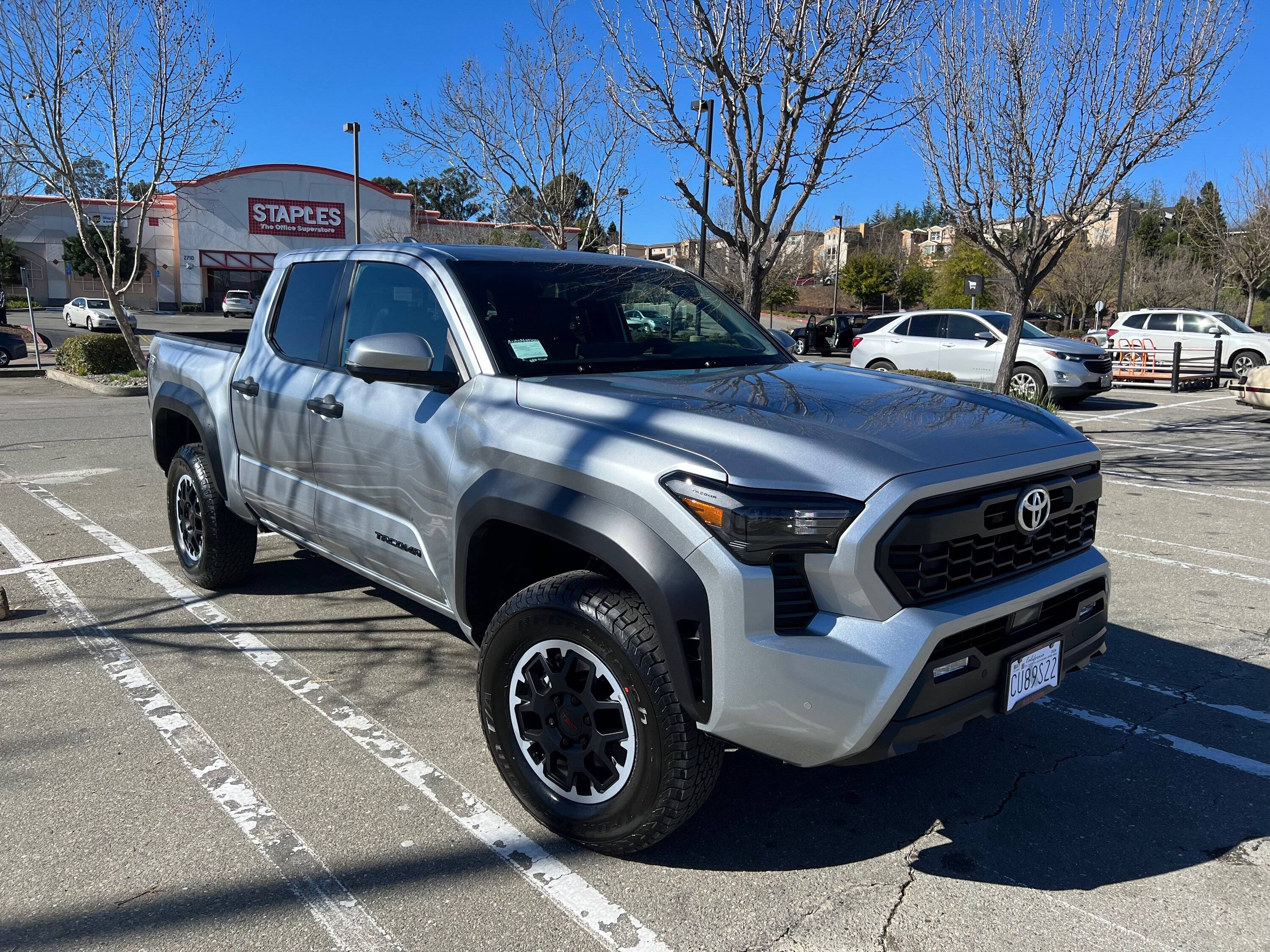 2024 Tacoma CELESTIAL SILVER METALLIC 2024 Tacoma Thread (4th Gen) IMG_4651