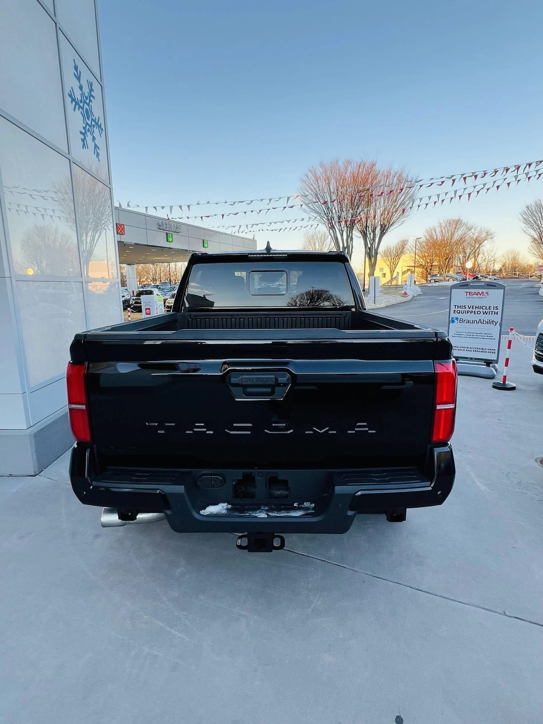 2024 Tacoma BLACK 2024 Tacoma Thread (4th Gen) Black 2024 Tacoma TRD Sport 1