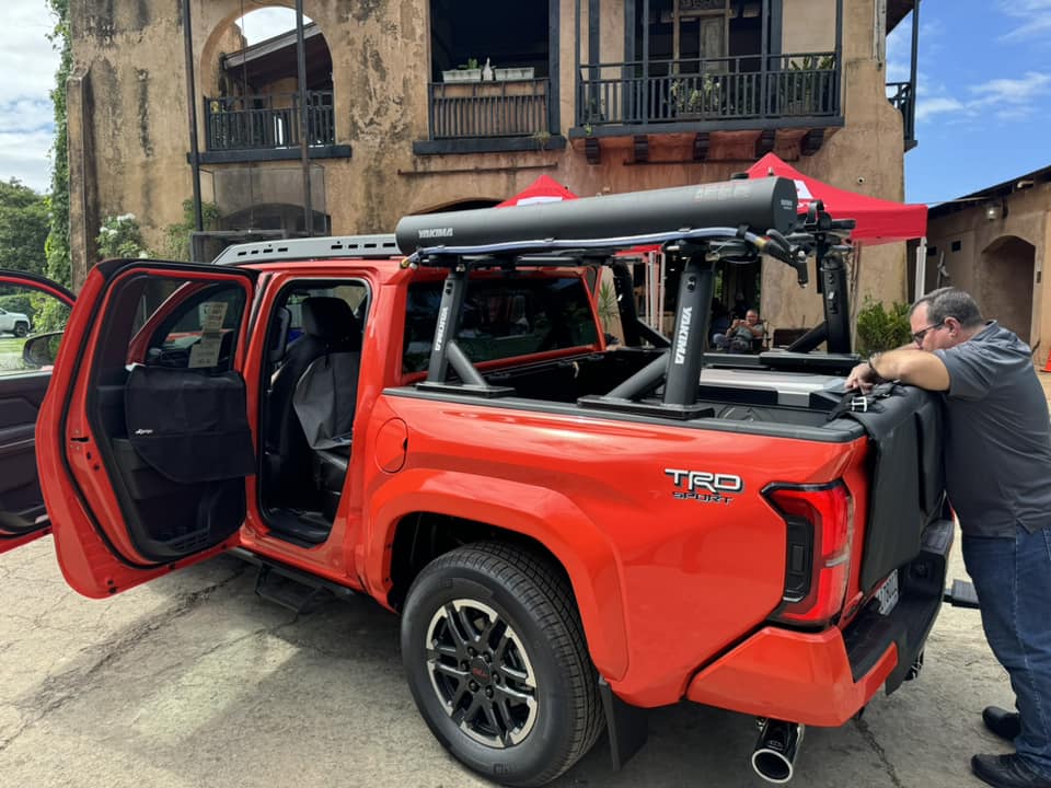 2024 Tacoma Yakima Bed Rack spotted on 2024 Tacoma 4th gen in Puerto Rico! Yakima bed rack 2024 Tacoma 4th gen 3