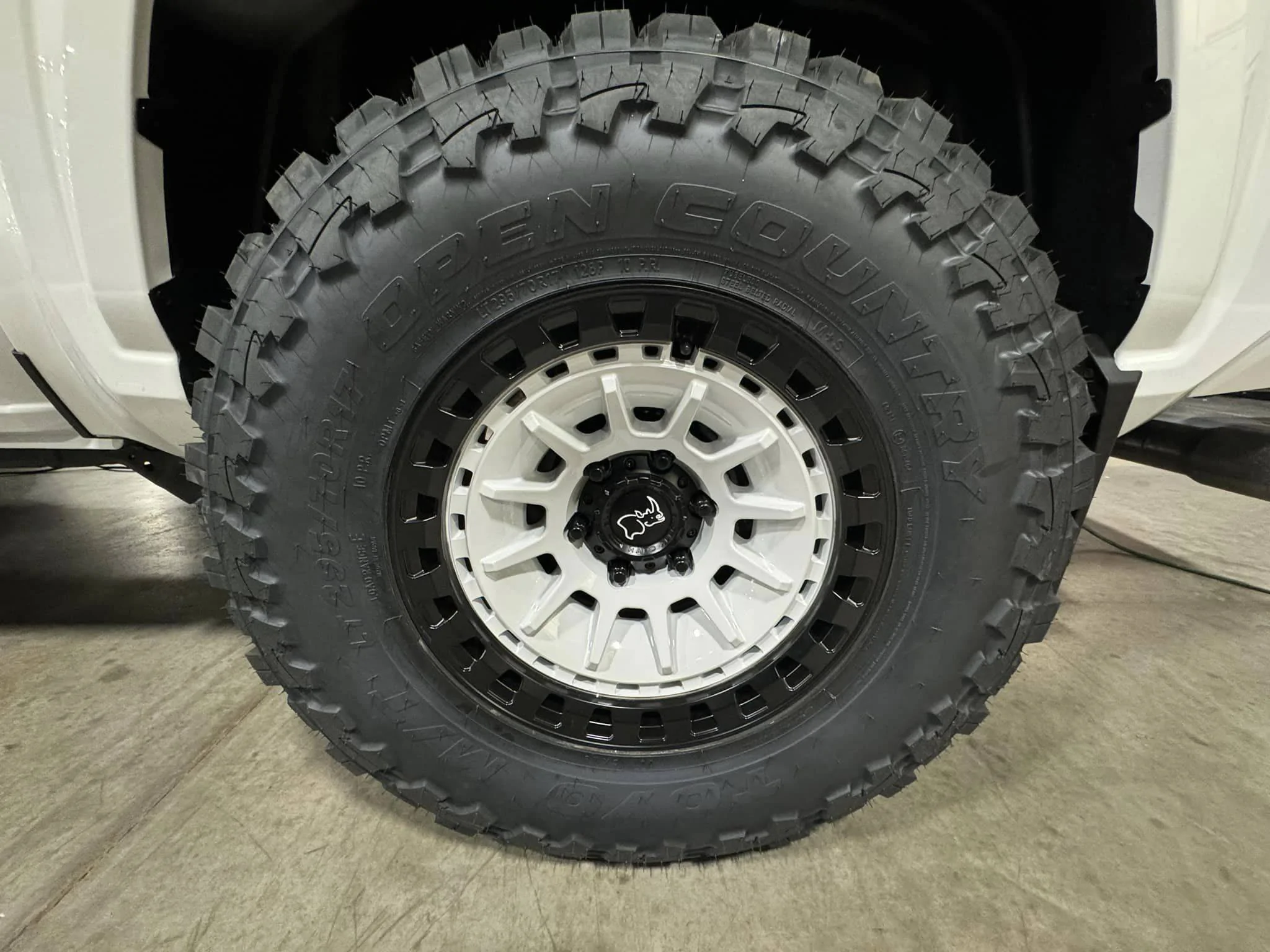 2024 Tacoma 4th Gen 2024+ Tacoma Aftermarket Wheels & Tires Pictures / Specs Compilation - Add Yours els-295-70-tires-collar-lift-kit-black-roof-13-jpg
