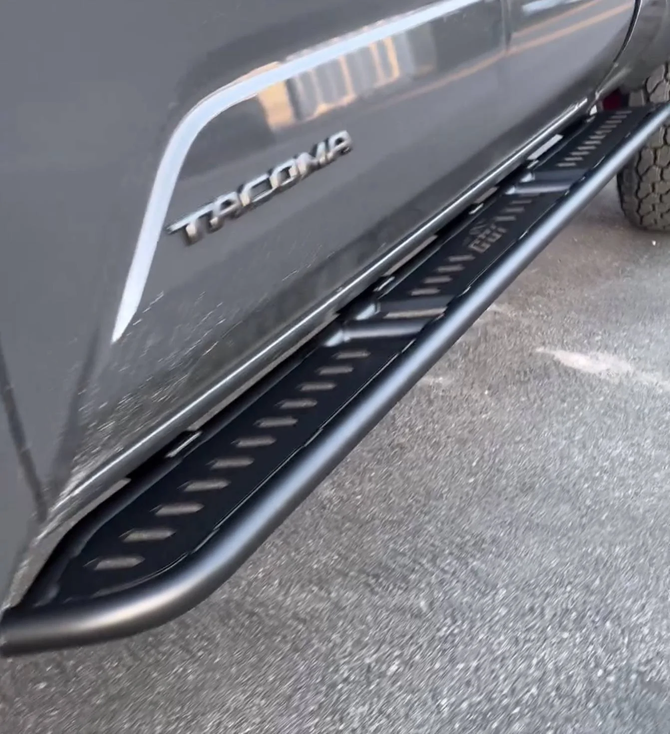 CBI Offroad Rock Sliders Rails 2024 Tacoma 3.webp