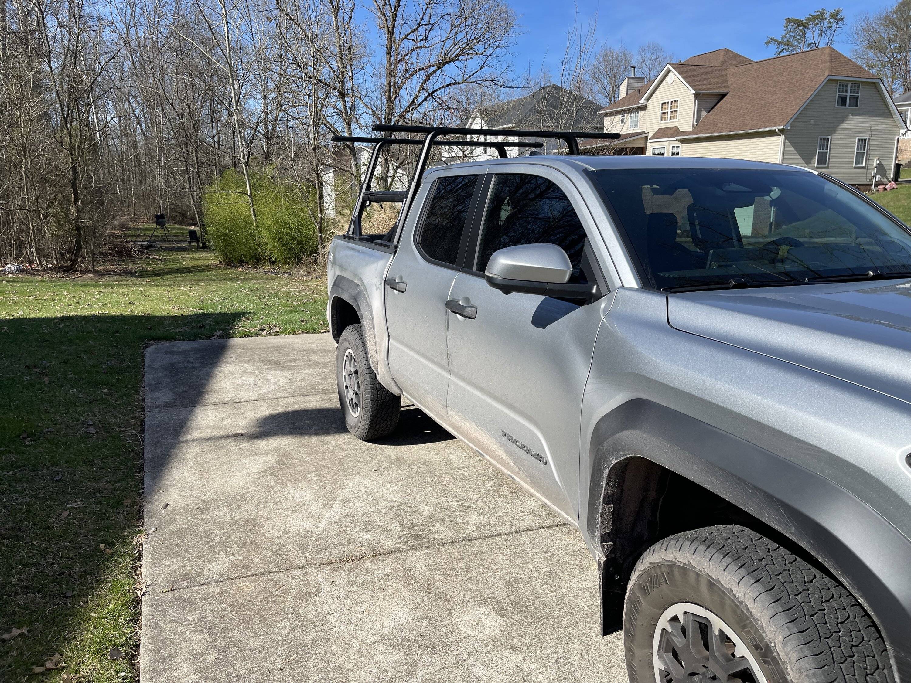 2024 Tacoma Yakima Overhaul HD Bed Rack with track adapter - Confirmed fit on 2024 Tacoma IMG_2668