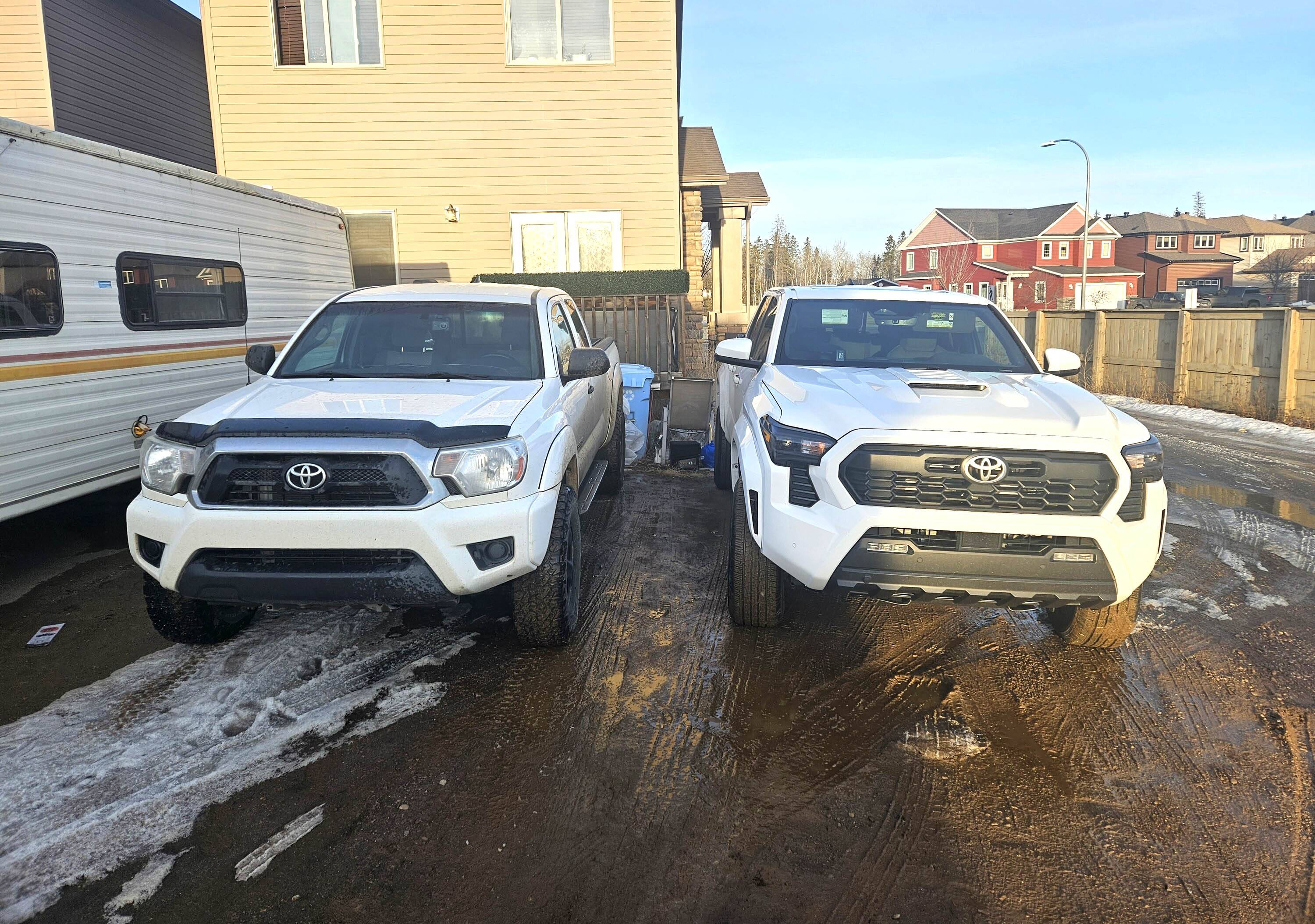 2024 Tacoma Initial Impressions: Manual 2024 Tacoma 6MT TRD Sport + (Canadian Build) & 2nd Gen Comparison Photos 4th gen vs 2nd gen Tacoma