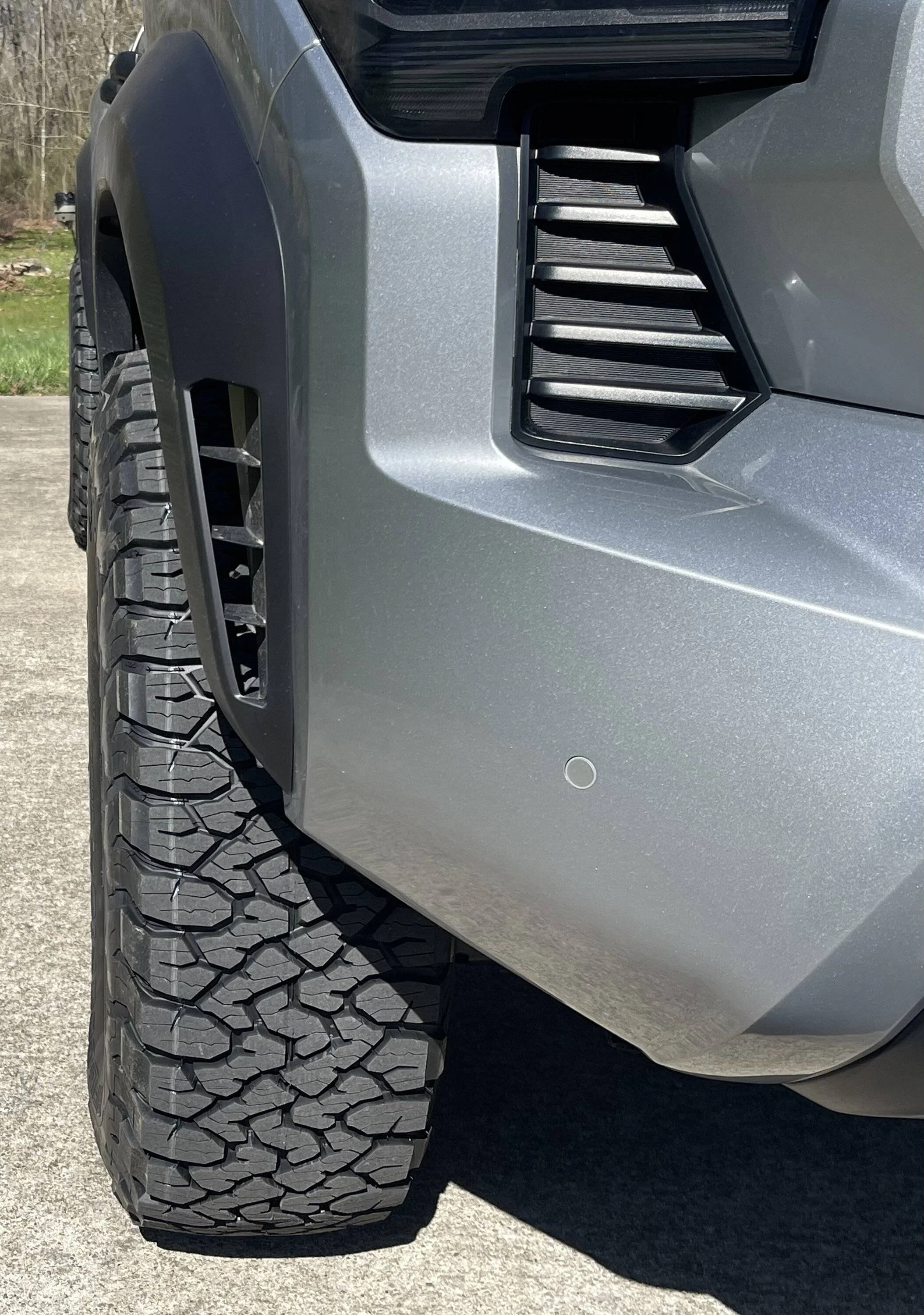 2024 Tacoma CELESTIAL SILVER METALLIC 2024 Tacoma Thread (4th Gen) IMG_2715
