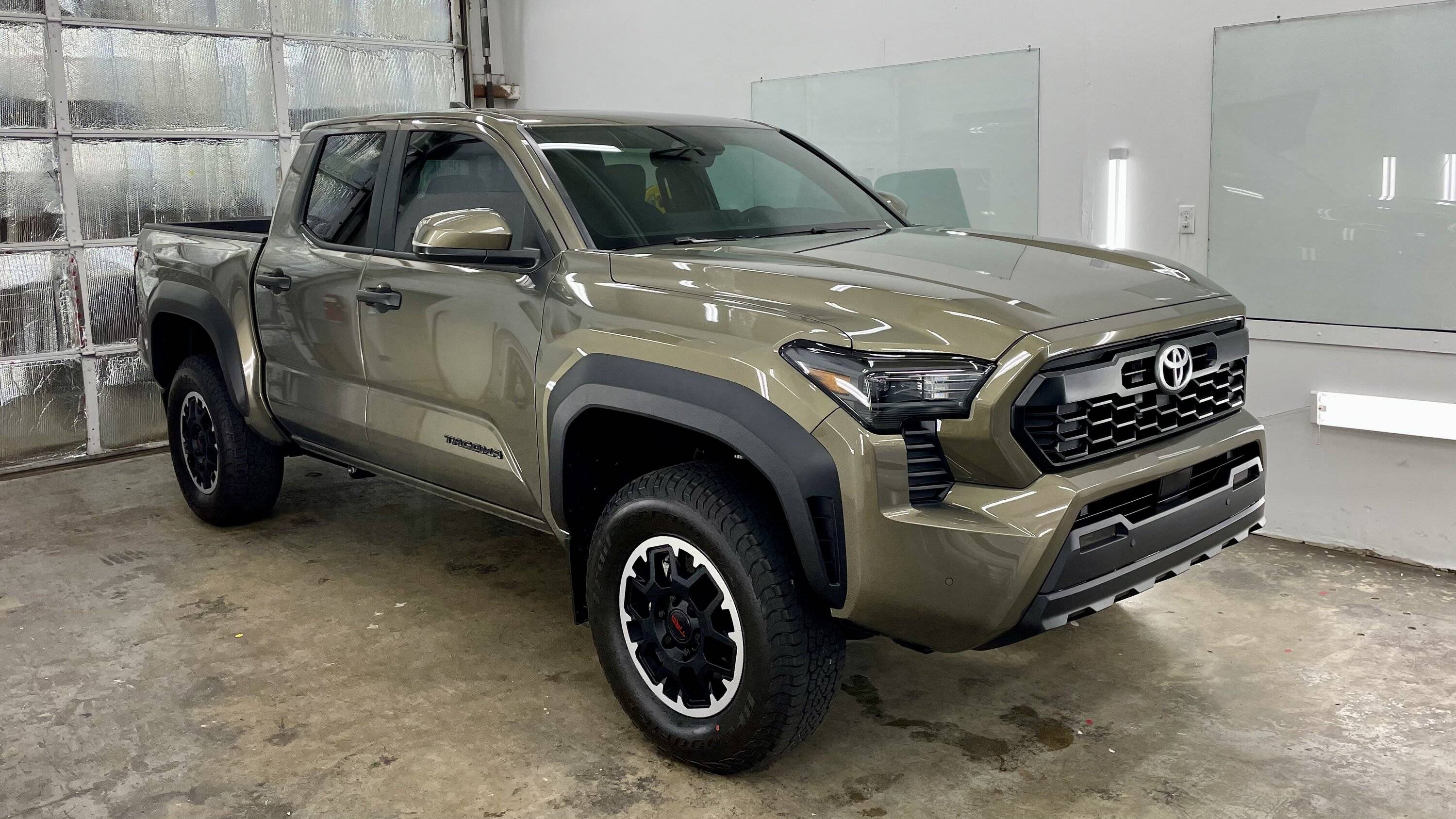 2024 Tacoma BRONZE OXIDE 2024 Tacoma Thread (4th Gen) IMG_2771