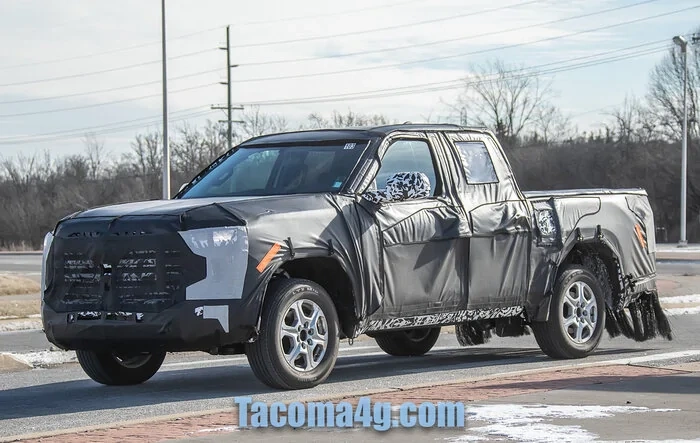 Next-Gen Toyota Tacoma Mules Caught Testing