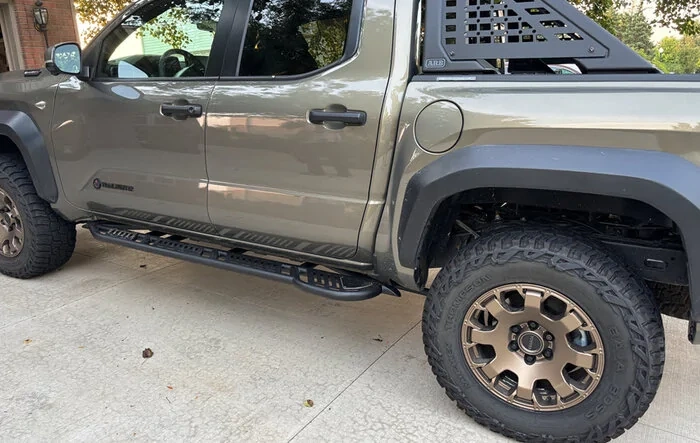 Riddick - Trailhunter With Westcott Designs Rock Sliders