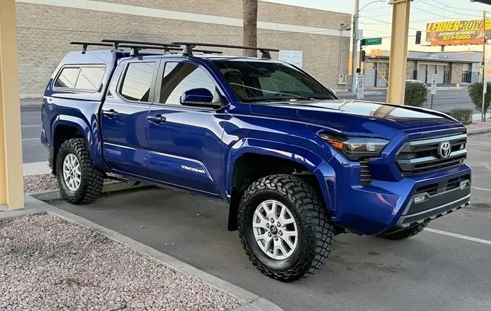 285/75/17 BFG KM3 installed (on Bilstein 5100 shocks)