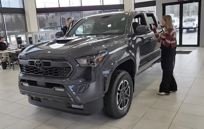 Underground 2024 Tacoma TRD Sport Dealer Walkthrough [Toyota of Kent]