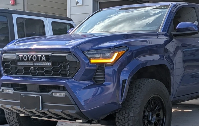 4Runner TRD PRO Lights (6th gen) installed on 4th Gen Tacoma SR5