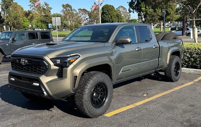 2024 Oxide Bronze TRD Sport Long Bed - 17" SSW Raptor Wheels + BFG 285/70/17 KO2